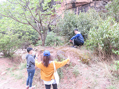 CUHK Bridge to China Team: Project in Lijiang of Yunnan